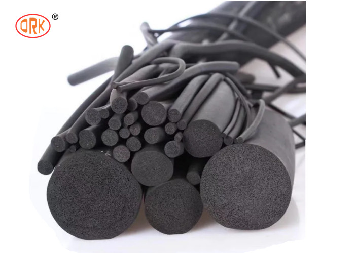 ผู้ผลิต สีดํา EPDM ซิลิโคนฟองยาง สปองจ์ สริป O แหวน สายยาง