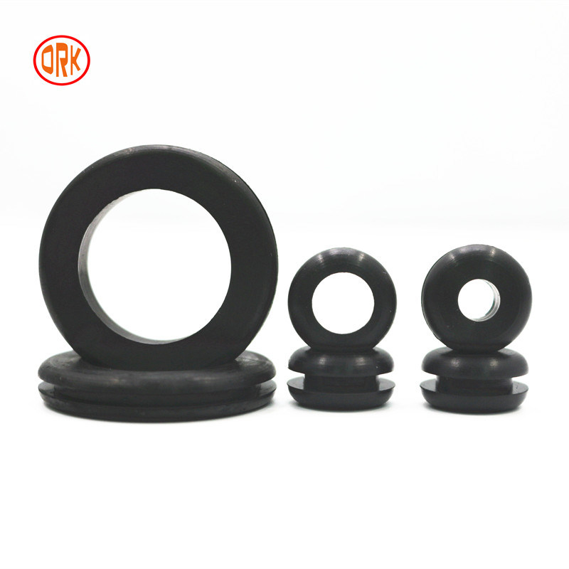 ORK อะไหล่ยางแบบ FDA รับรองไม่เป็นพิษ ซิลิโคนยาง Grommets ความแข็งแรงในการดึง 1000 PSI