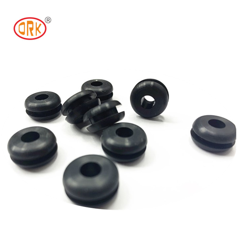 การต่อต้านความร้อนแบบกําหนดเอง สีดําซิลิโคนยางหลุม Grommets Plug / สายยาง Grommet แหวนสําหรับอะไหล่รถยนต์
