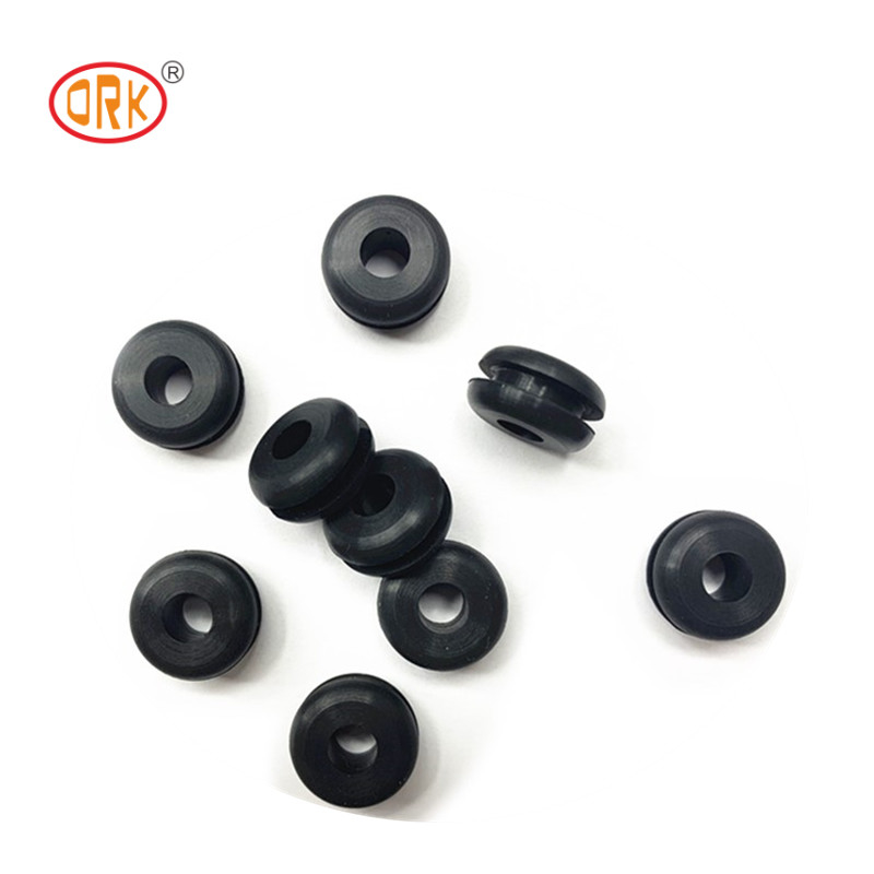 ORK อะไหล่ยางแบบ FDA รับรองไม่เป็นพิษ ซิลิโคนยาง Grommets ความแข็งแรงในการดึง 1000 PSI